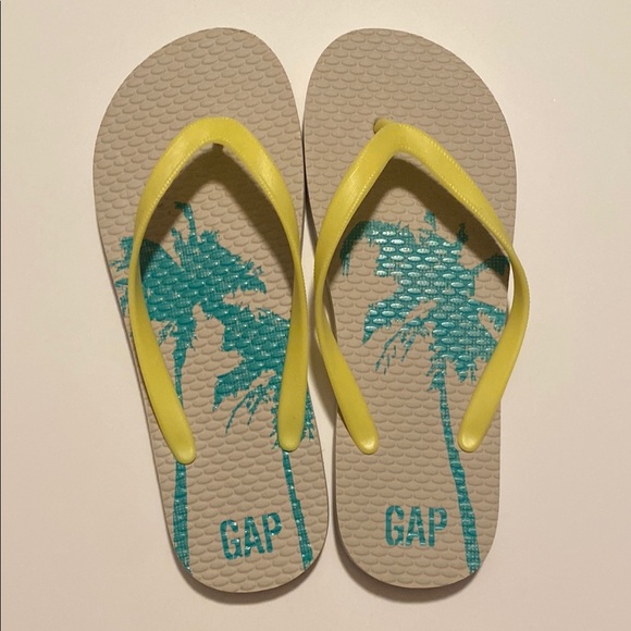 GAP Men’s Yellow & Gray Flip Flops Size 10-11 - Picture 1 of 6